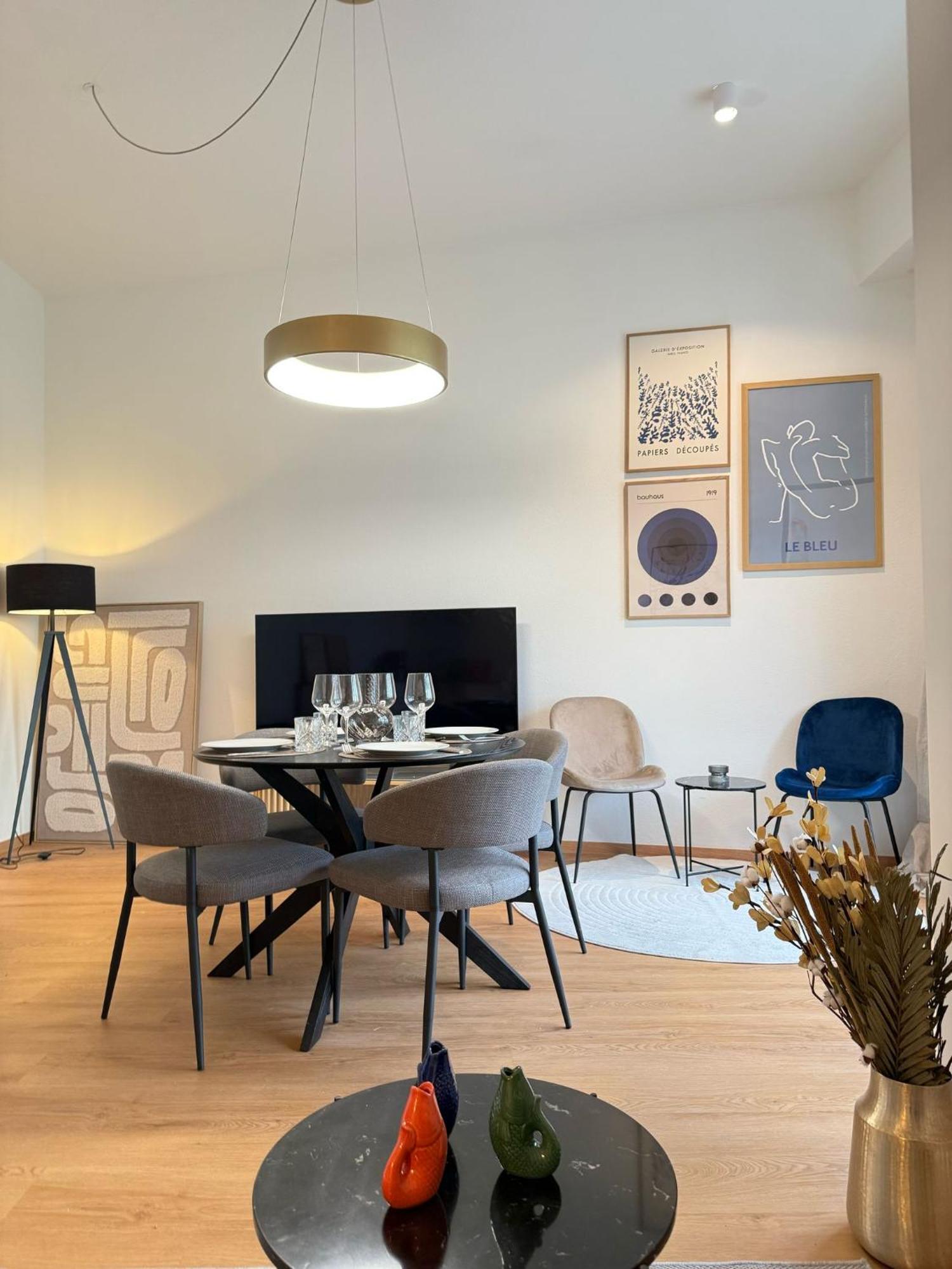 Beckhomes Munich, New, 2br With Terrace Apartment